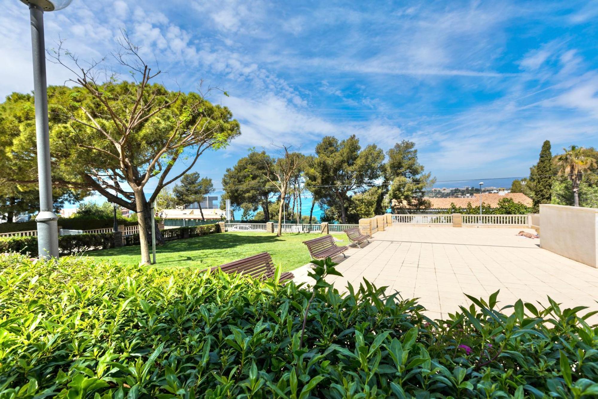 Mediterranean Way - Cye Apartment Салоу Екстериор снимка