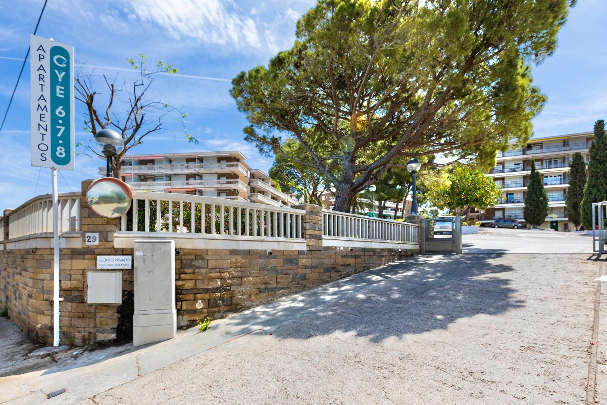 Mediterranean Way - Cye Apartment Салоу Екстериор снимка