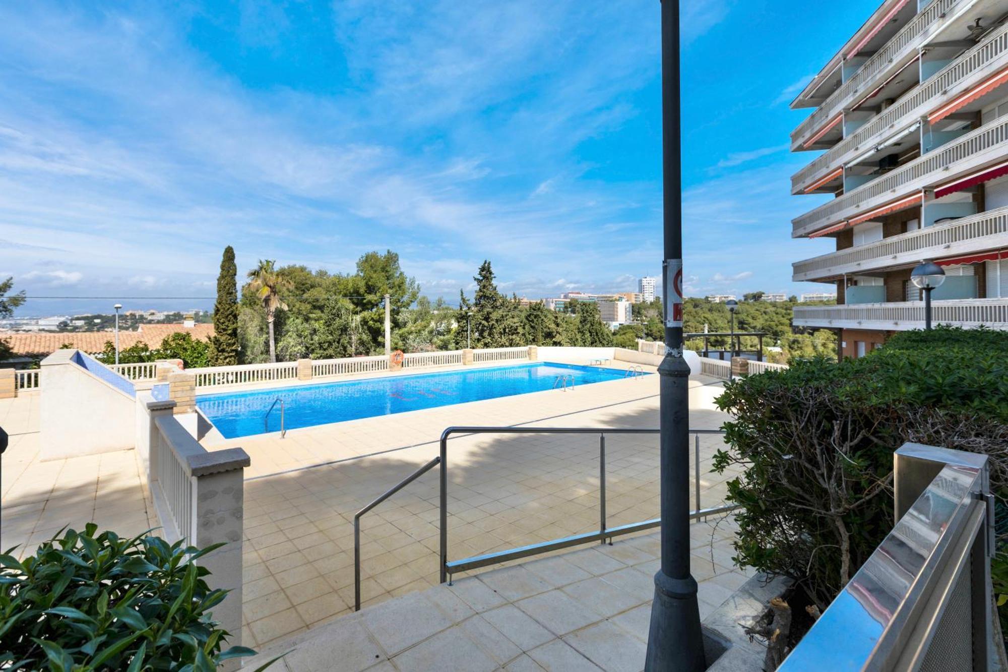 Mediterranean Way - Cye Apartment Салоу Екстериор снимка