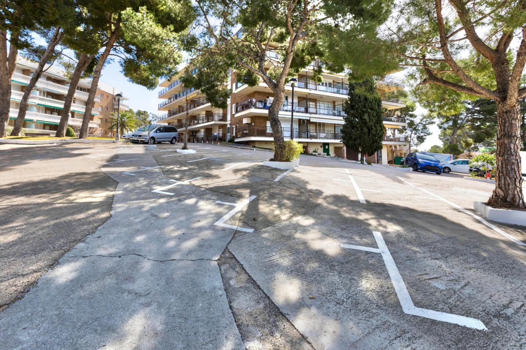 Mediterranean Way - Cye Apartment Салоу Екстериор снимка