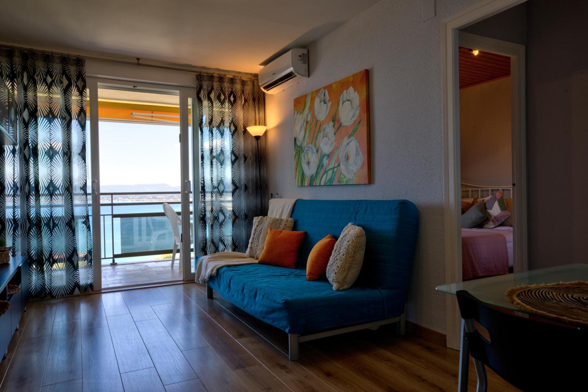 Mediterranean Way - Cye Apartment Салоу Екстериор снимка
