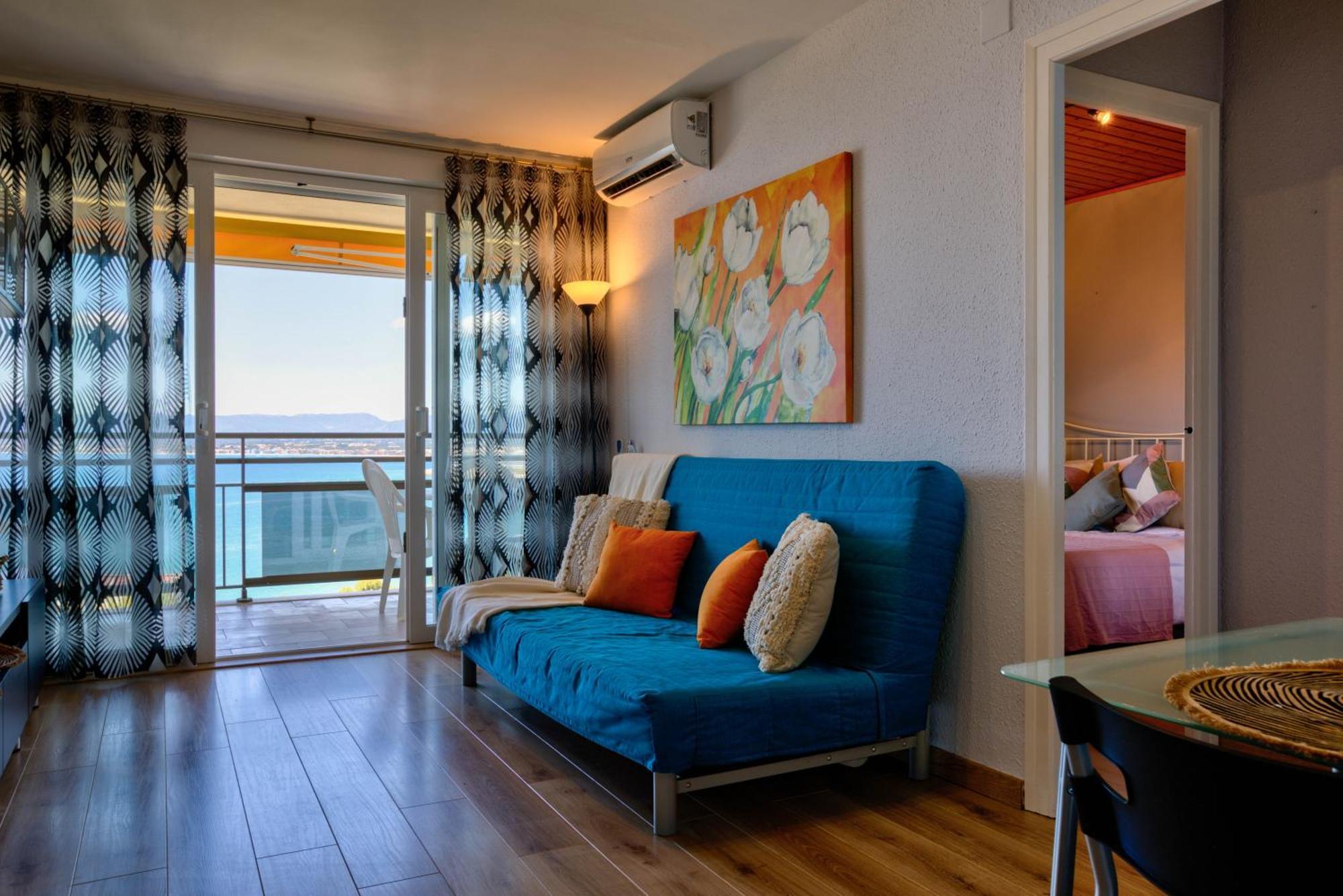 Mediterranean Way - Cye Apartment Салоу Екстериор снимка