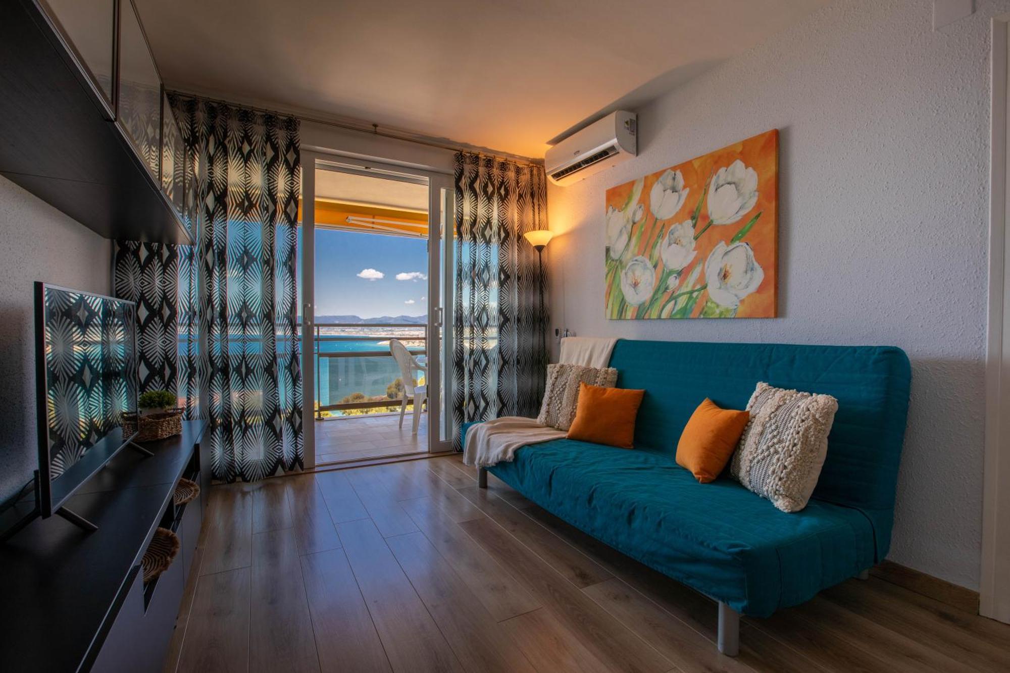 Mediterranean Way - Cye Apartment Салоу Екстериор снимка