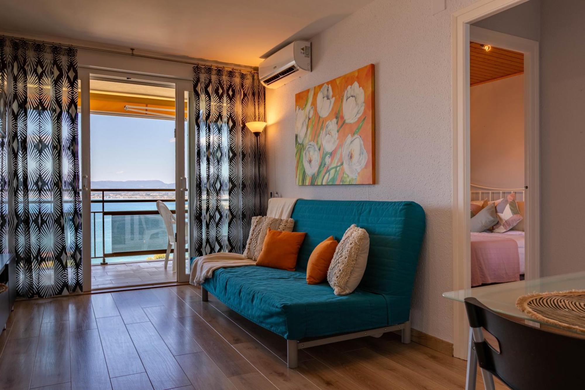Mediterranean Way - Cye Apartment Салоу Екстериор снимка